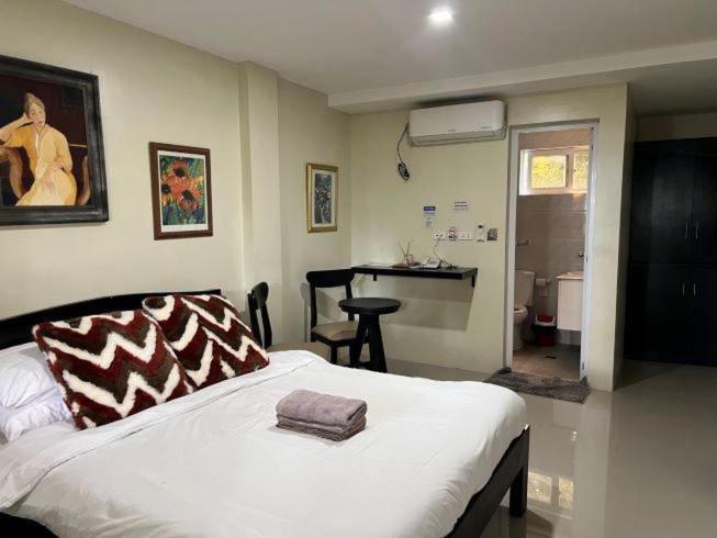 Casa Cecilia Hotel Bantay Exterior foto